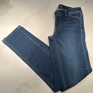 White House black market jeans size 2r.  Skinny leg style.